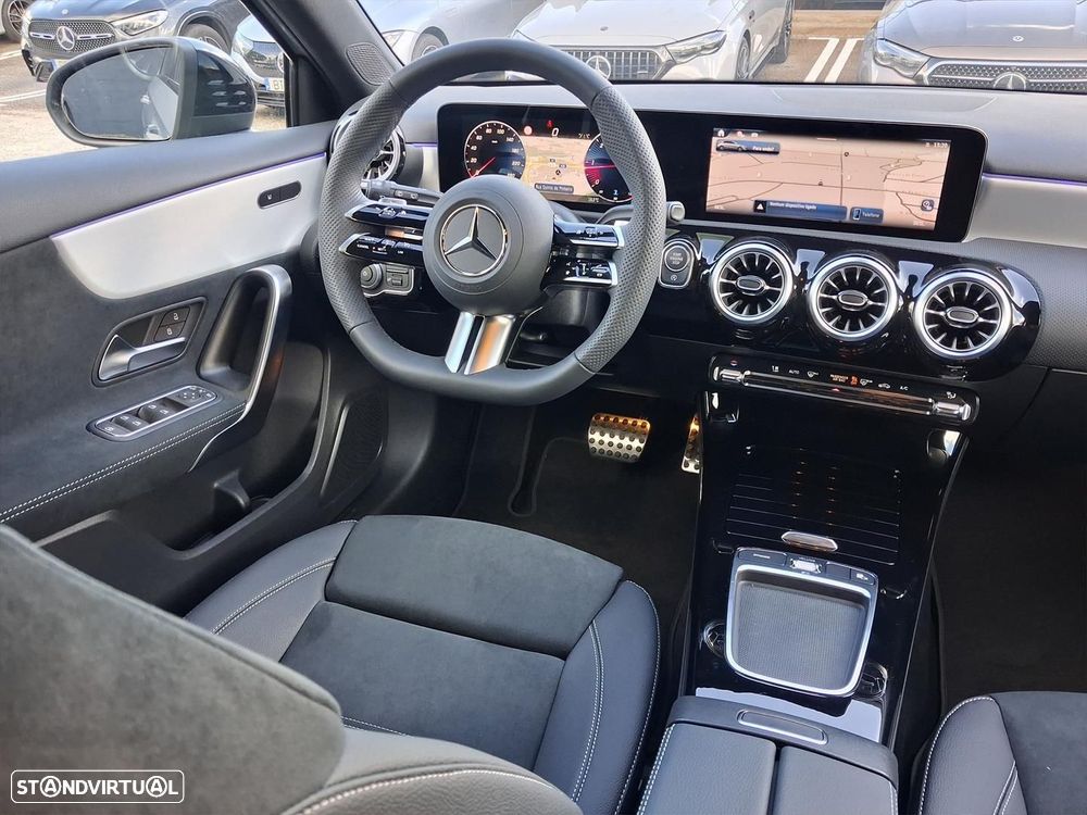 Mercedes-Benz A 180 - 18
