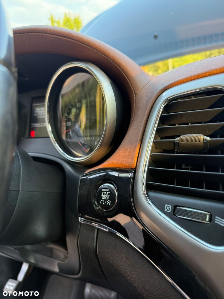 Jeep Grand Cherokee 3.6 V6 Overland Summit - 16