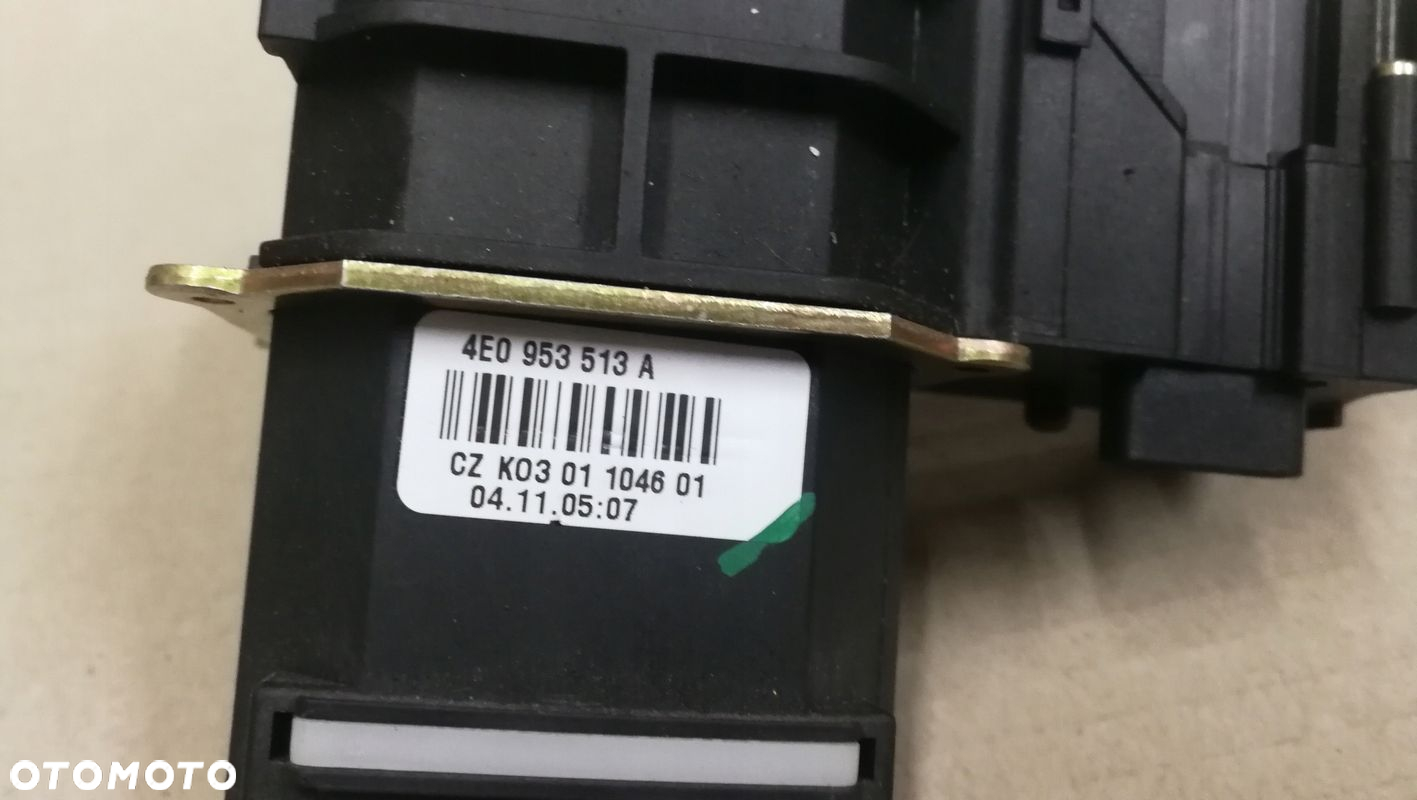 PRZEŁĄCZNIK KIERUNKÓW AUDI A4 A6 Q7 4E0953513A - 2