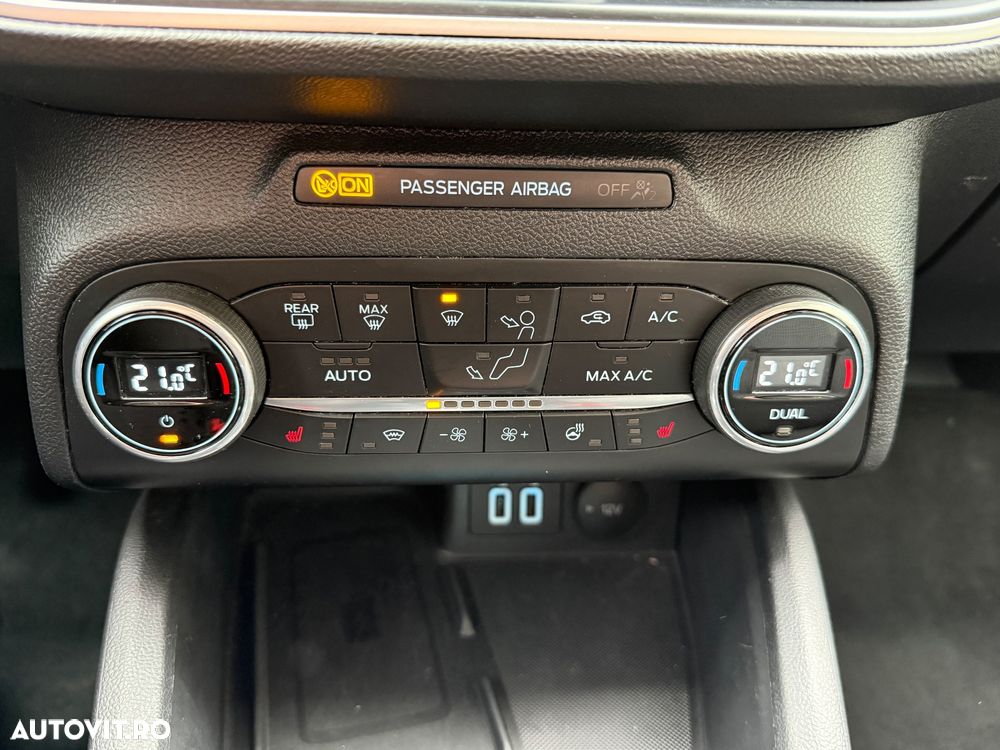 Ford Focus 1.0 EcoBoost Connected - 19