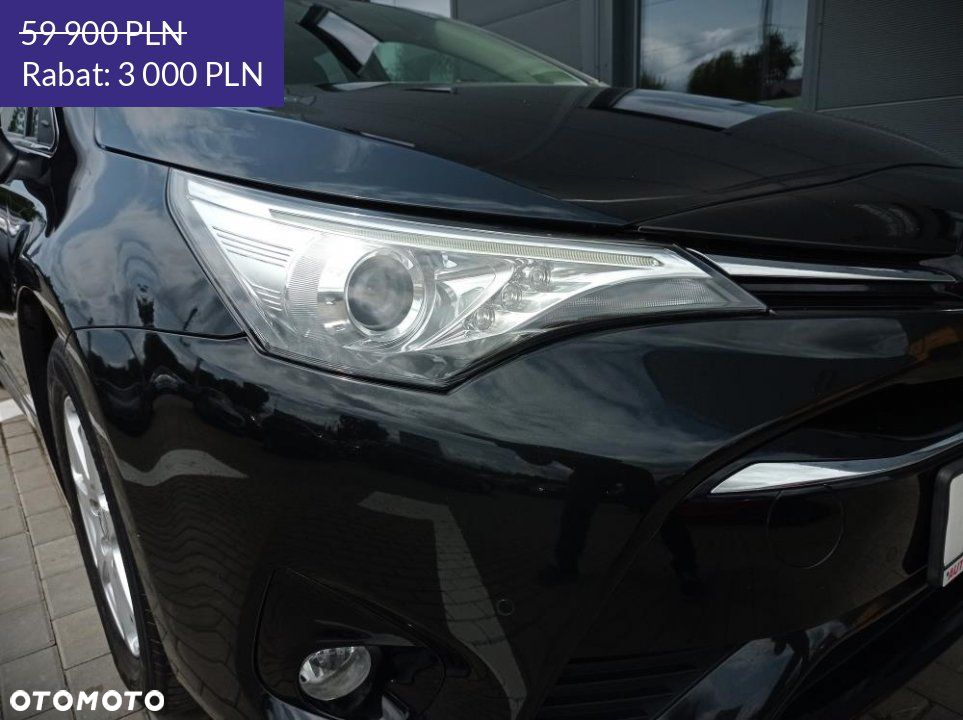 Toyota Avensis - 8