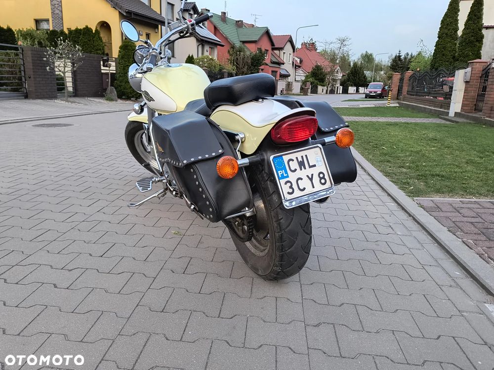 Suzuki Marauder - 2