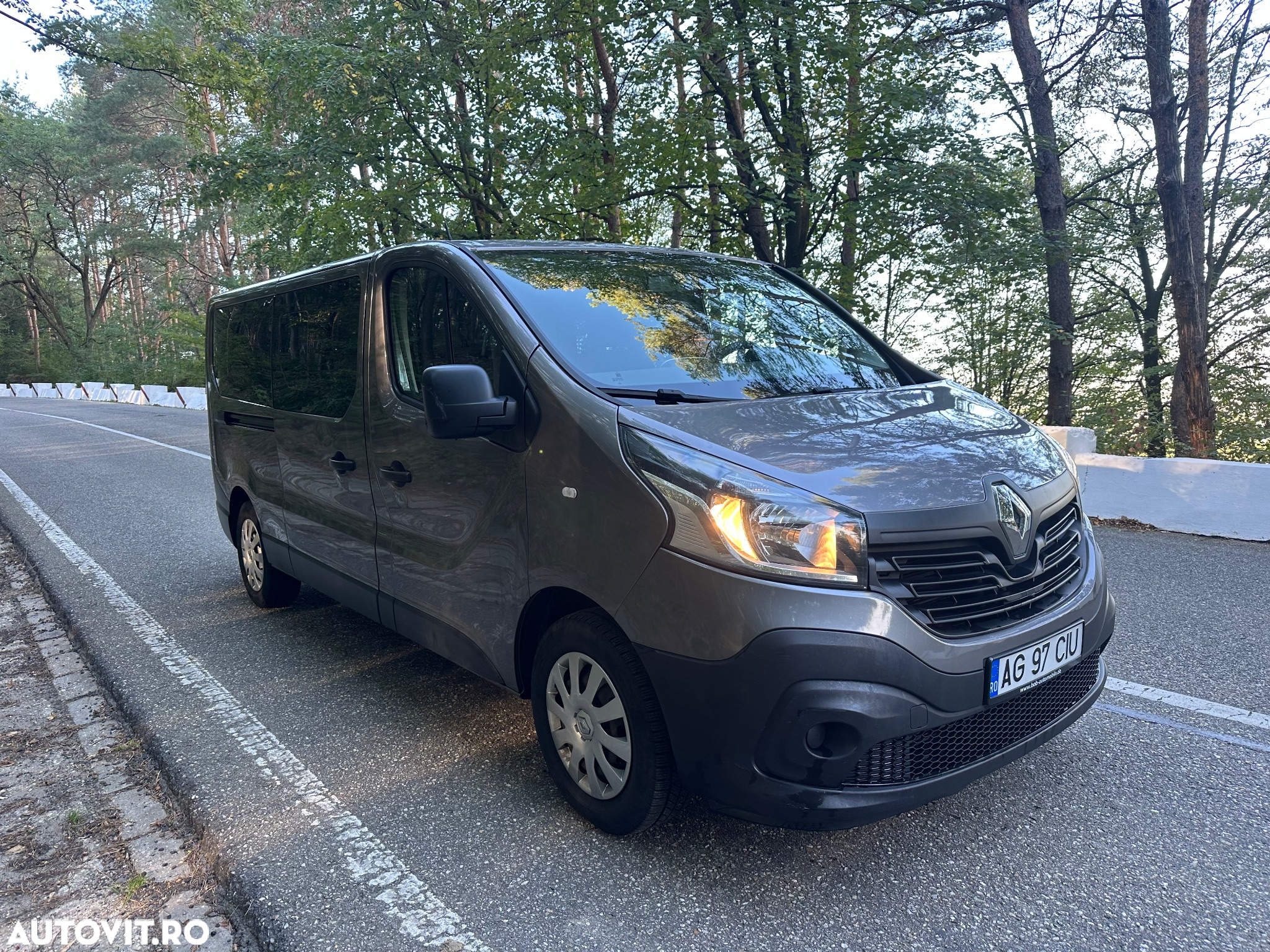 Renault Trafic ENERGY dCi 125 Combi Expression - 3