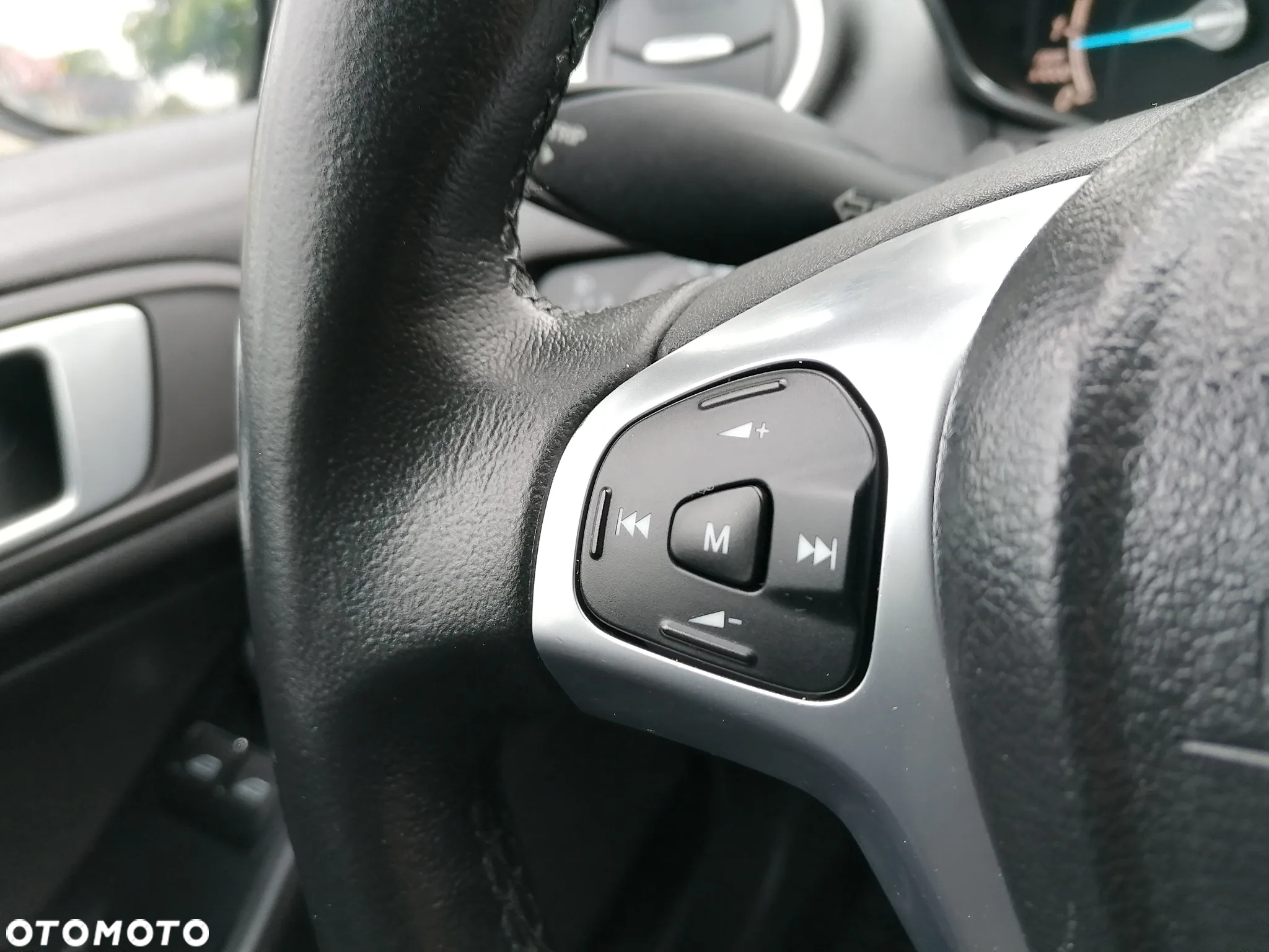 Ford Fiesta 1.25 Ambiente - 16
