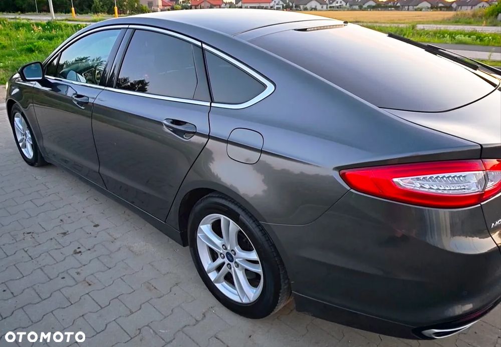 Ford Mondeo 2.0 TDCi Titanium PowerShift - 18