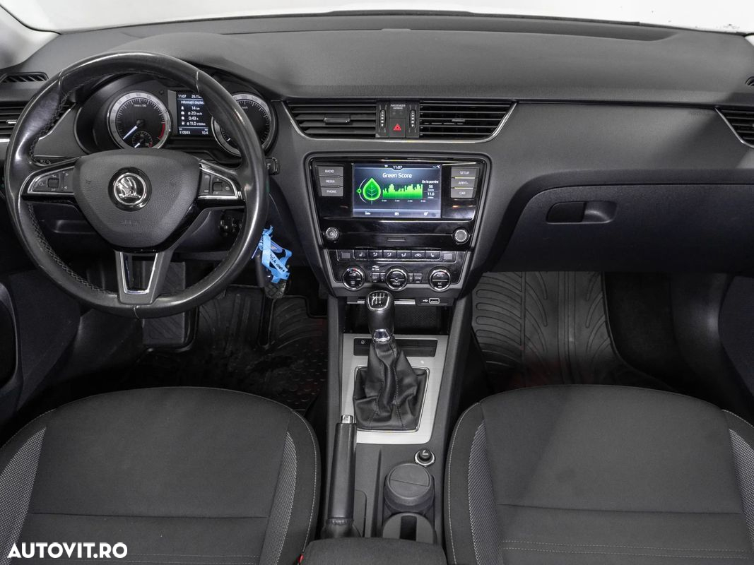 Skoda Octavia - 11