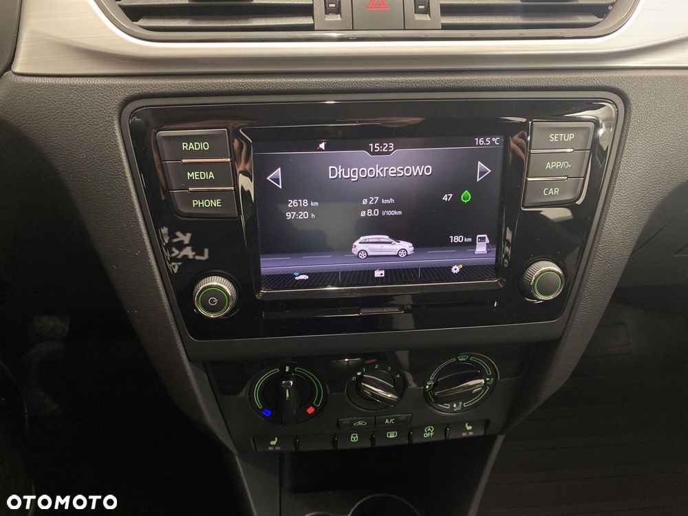 Skoda RAPID Spb 1.0 TSI Active - 16