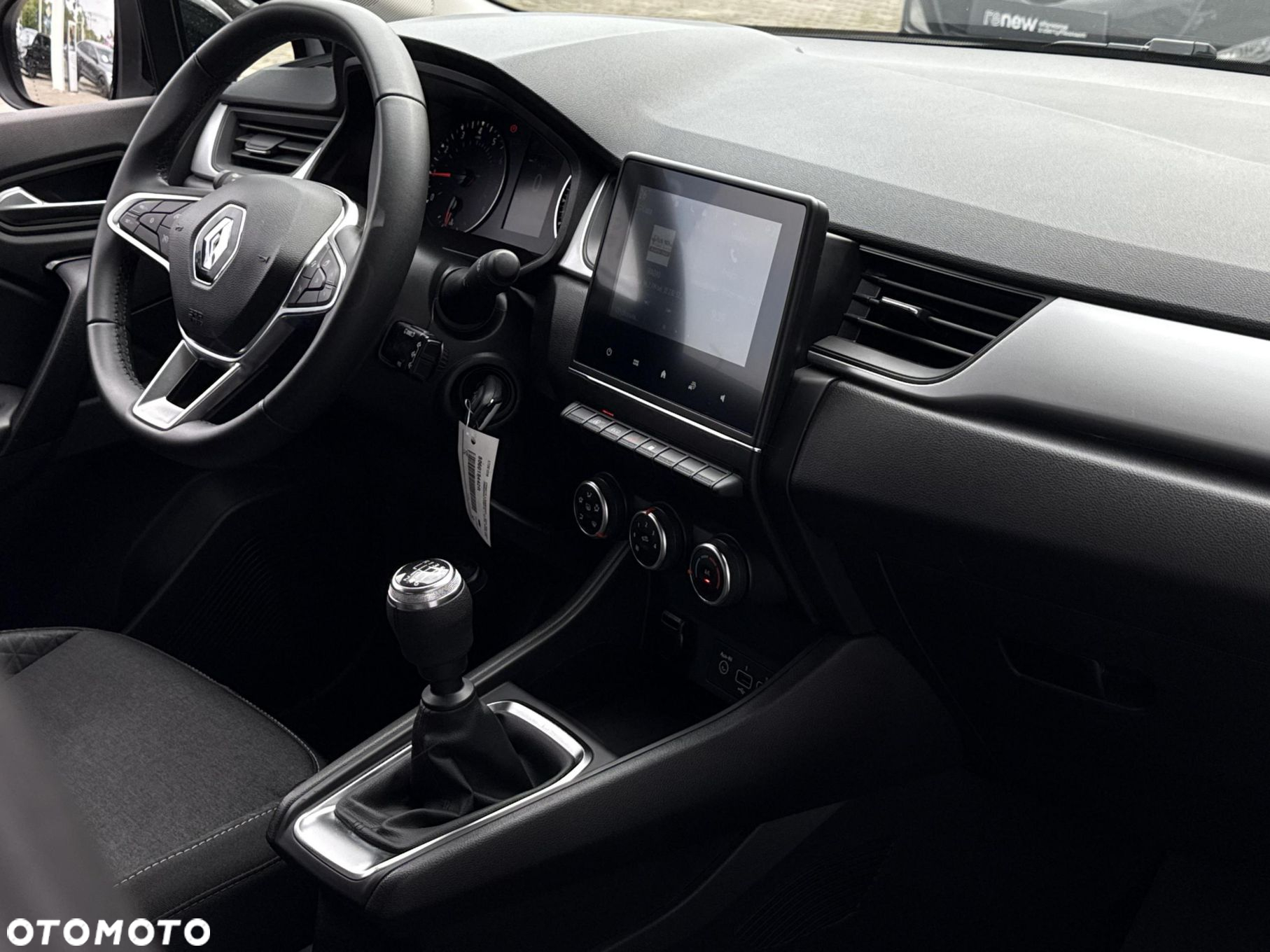 Renault Captur - 10