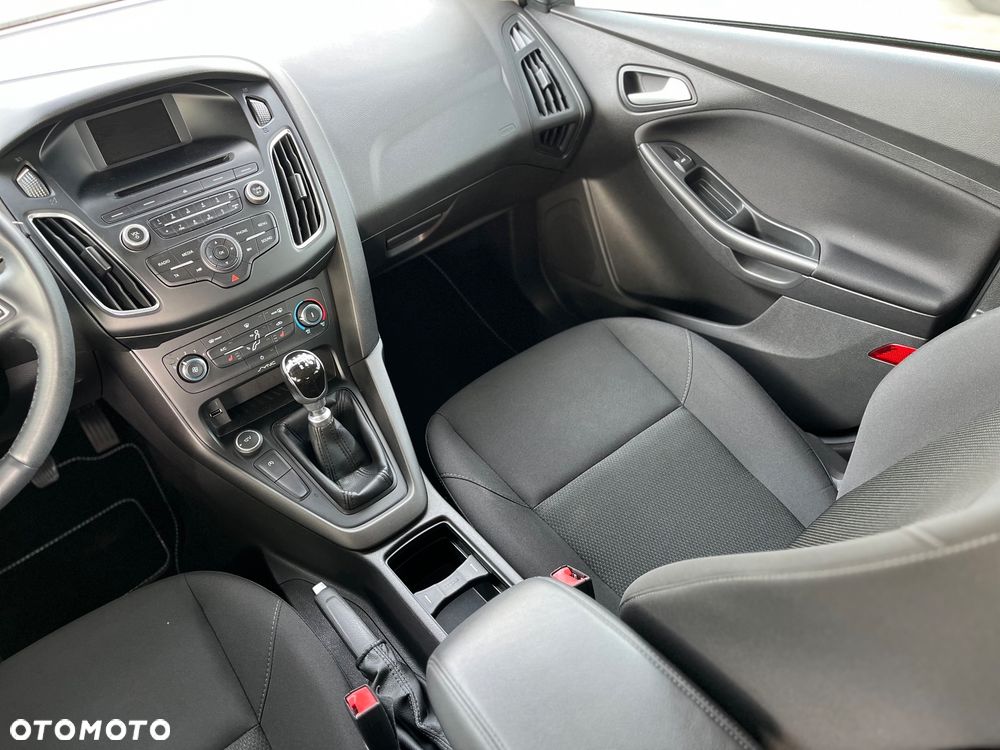 Ford Focus 1.5 EcoBoost Trend ASS - 22