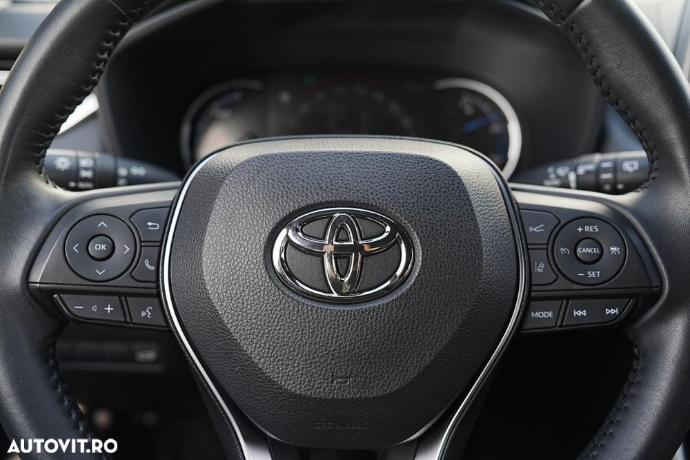 Toyota RAV4 2.5 4x4 Black Edition - 18