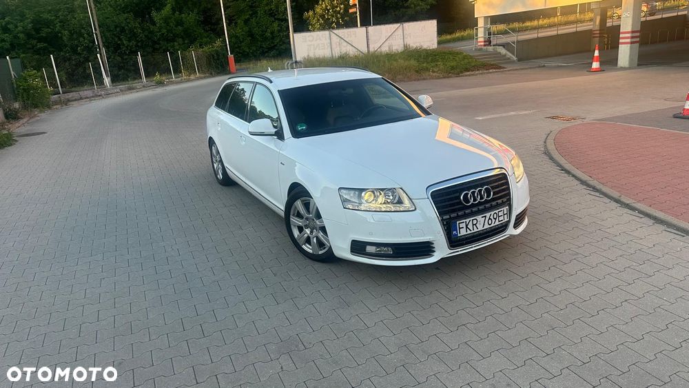 Audi A6 Avant - 1