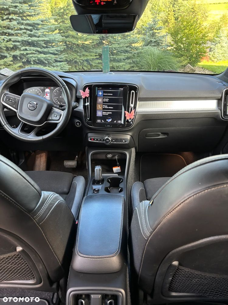 Volvo XC 40 T3 Momentum - 6