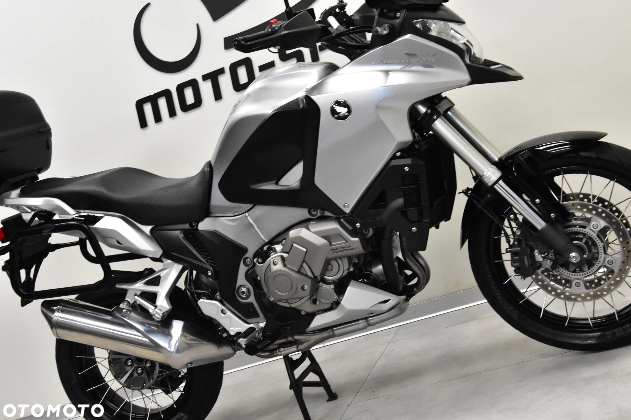 Honda VFR - 11