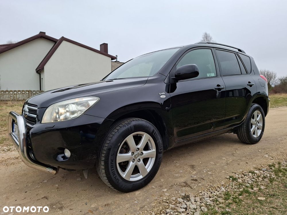 Toyota RAV4 2.2 D-4D Premium - 10