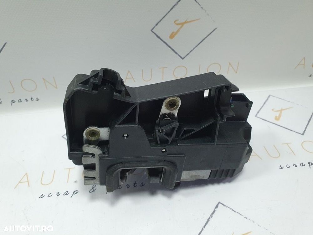 Broasca usa dreapta fata OPEL MERIVA X03 2003 - 2010 1.7 DTI Y 17 DT 13154792GF - 1