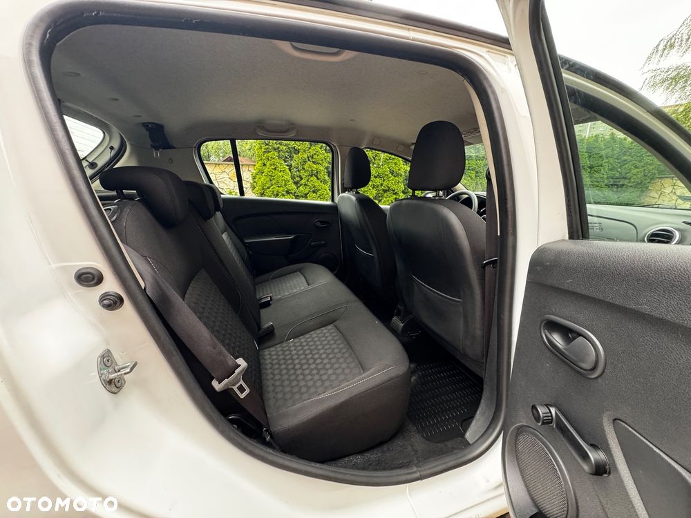 Dacia Sandero 1.2 16V Laureate - 27