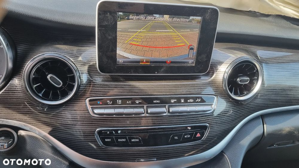 Mercedes-Benz Klasa V 250 d extralang 9G-TRONIC Special Edition Avantgarde - 39
