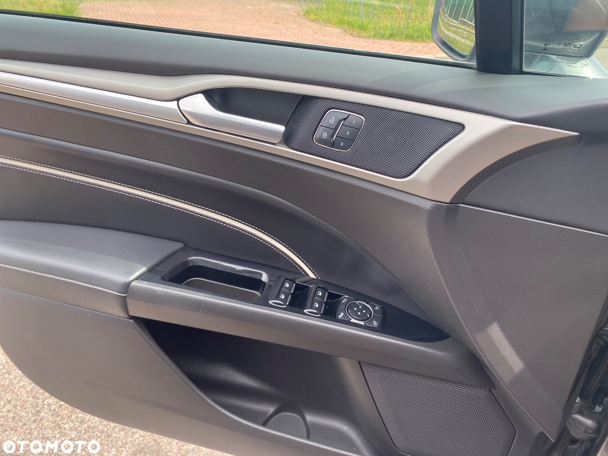 Ford Mondeo Vignale 2.0 Hybrid - 15