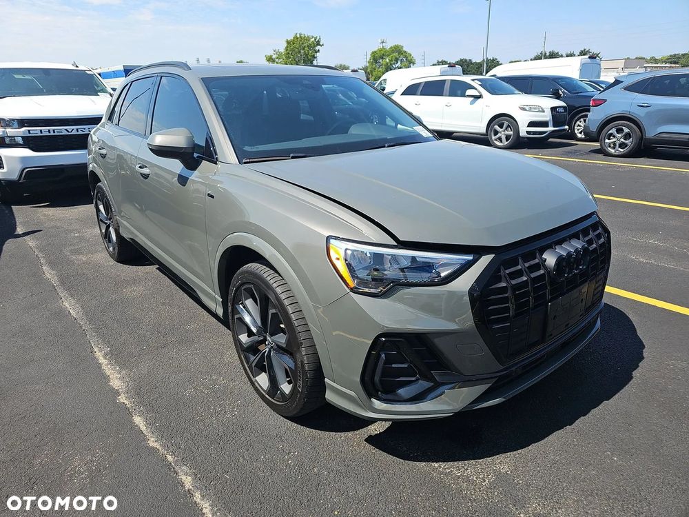 Audi Q3 2.0 TFSI Quattro S tronic design - 1