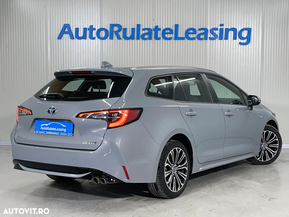 Toyota Corolla - 3