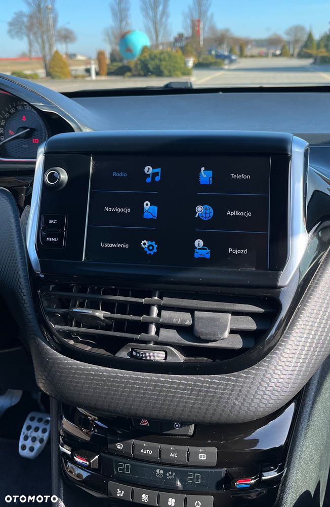 Peugeot 2008 1.6 BlueHDi Style S&S - 13