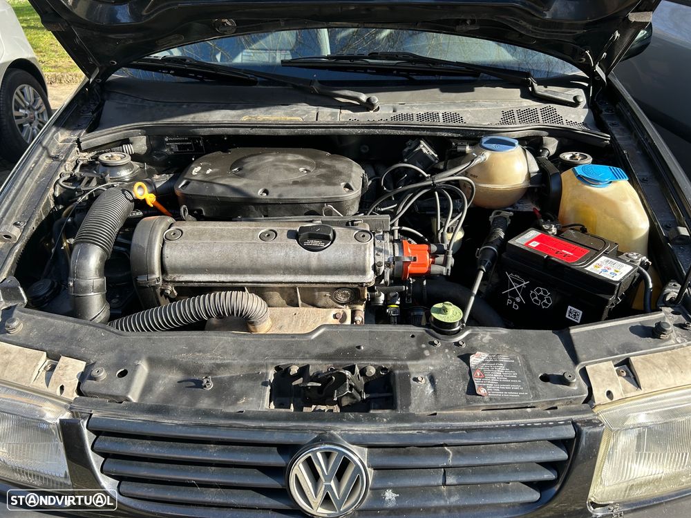 VW Polo 1.0 Fox - 15