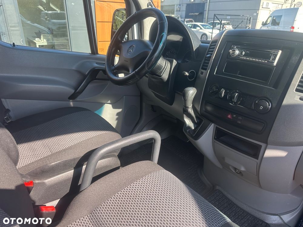 Mercedes-Benz Sprinter 2.2 Cdi 2010/11 L1H1 automat - 26