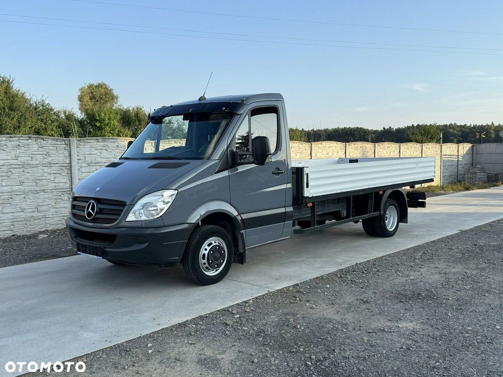 Mercedes-Benz Sprinter - 1