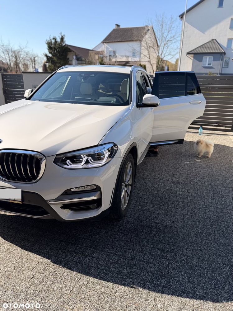 BMW X3 xDrive30i Luxury Line - 9