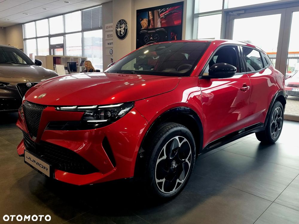 Alfa Romeo Junior 1.2 mHEV Ti eDCT