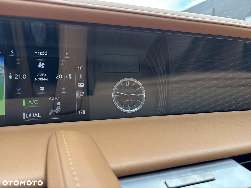 Lexus LC 500h Prestige - 17