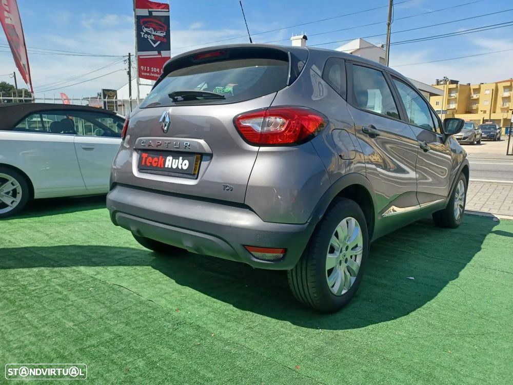 Renault Captur 0.9 TCE - 9