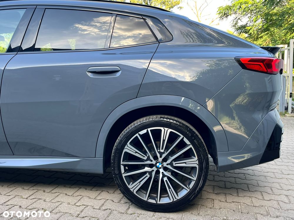 BMW X2 sDrive18d M Sport - 9