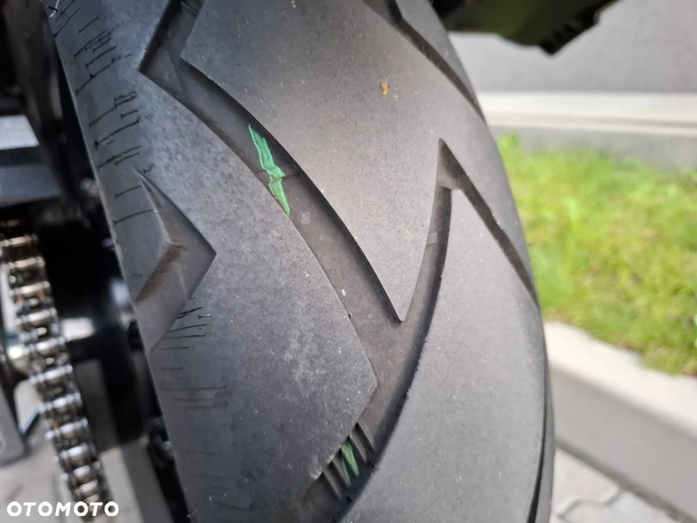 Suzuki V-STROM - 6