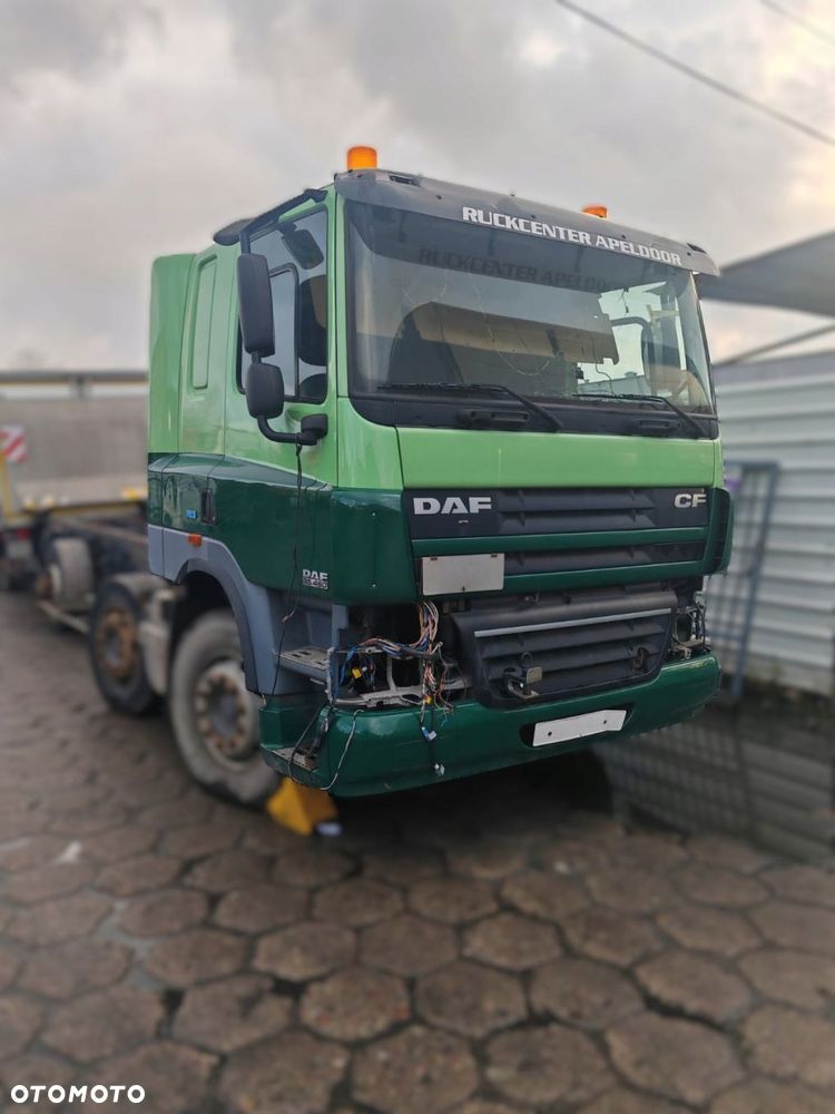 KABINA + MASKA DAF CF 85 EUROPA - 1
