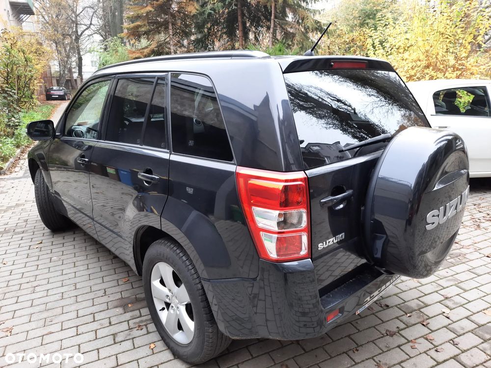Suzuki Grand Vitara 2.4 Premium EU5 - 5