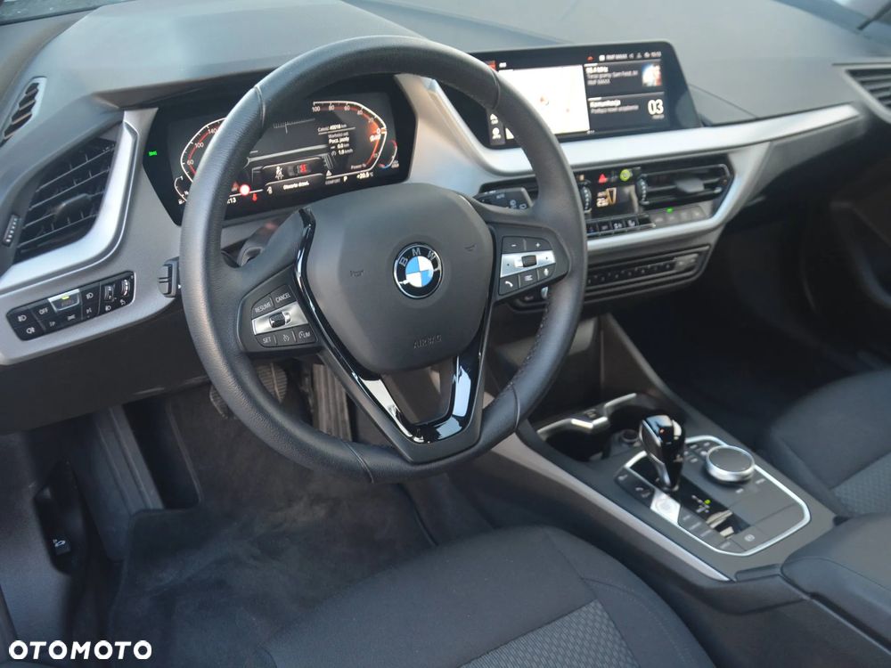 BMW Seria 1 118i Advantage - 14