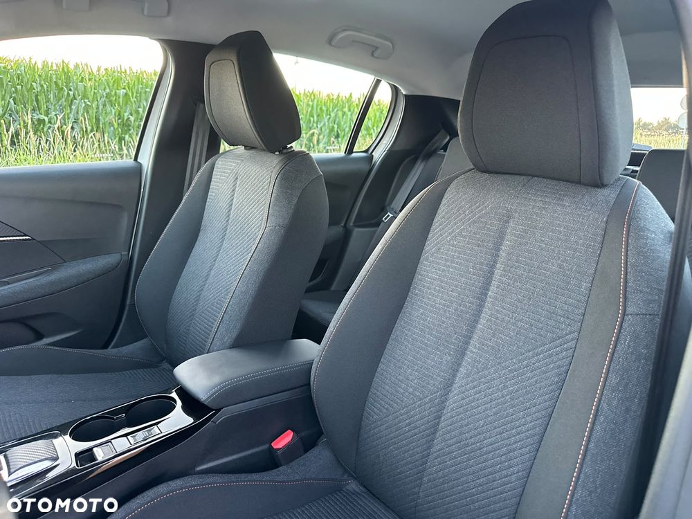 Peugeot 208 Elektromotor 136 E-Style - 10