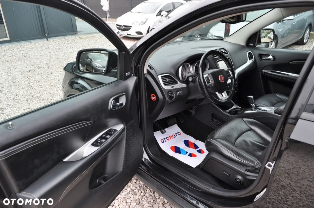 Fiat Freemont 2.0 Multijet Lounge AWD - 12