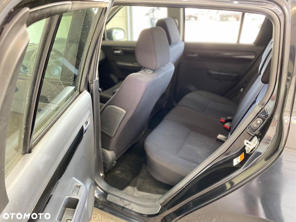 Suzuki Swift 1.3 Club - 15
