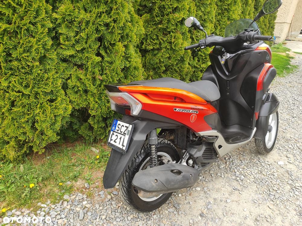 Yamaha Tricity - 5