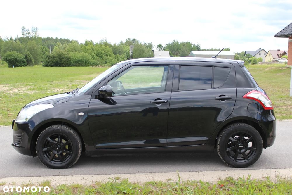 Suzuki Swift - 3