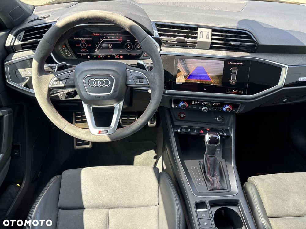 Audi RS Q3 Sportback - 11