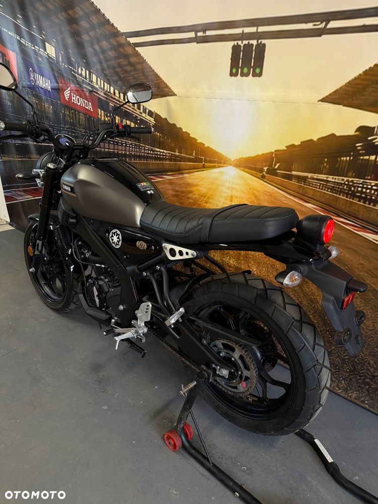 Yamaha XSR - 14
