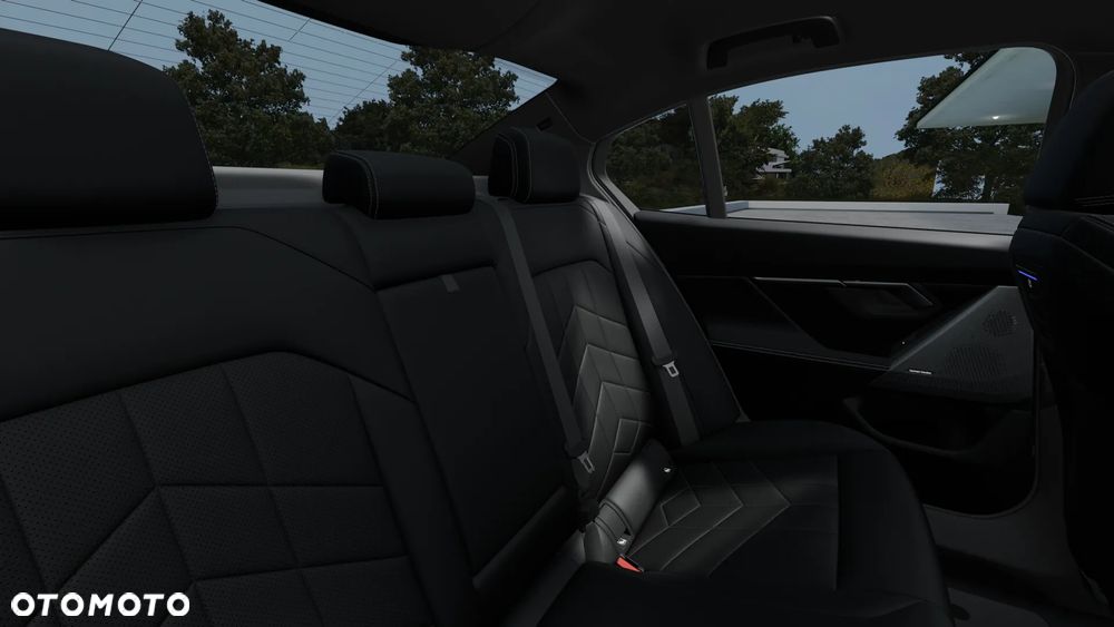 BMW i5 83.9kWh eDrive40 M Sport - 12