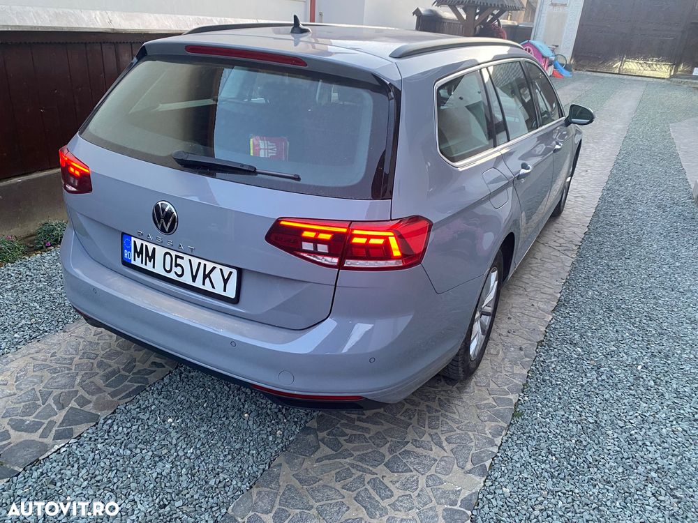 Volkswagen Passat 2.0 TDI SCR DSG Comfortline - 4