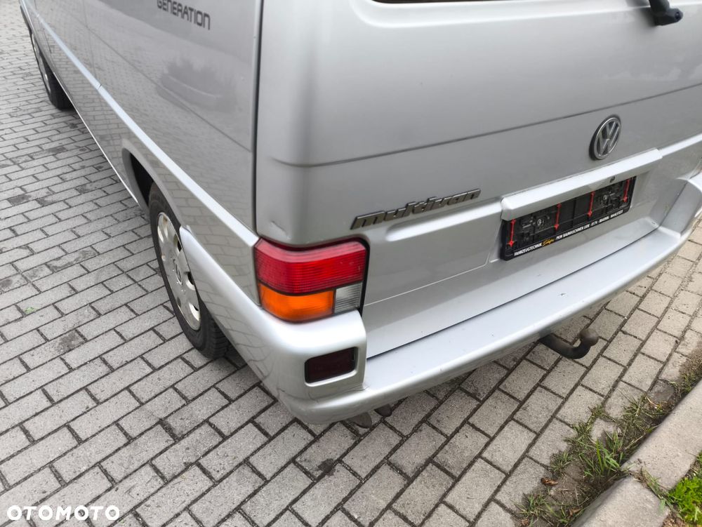 Volkswagen Multivan - 24