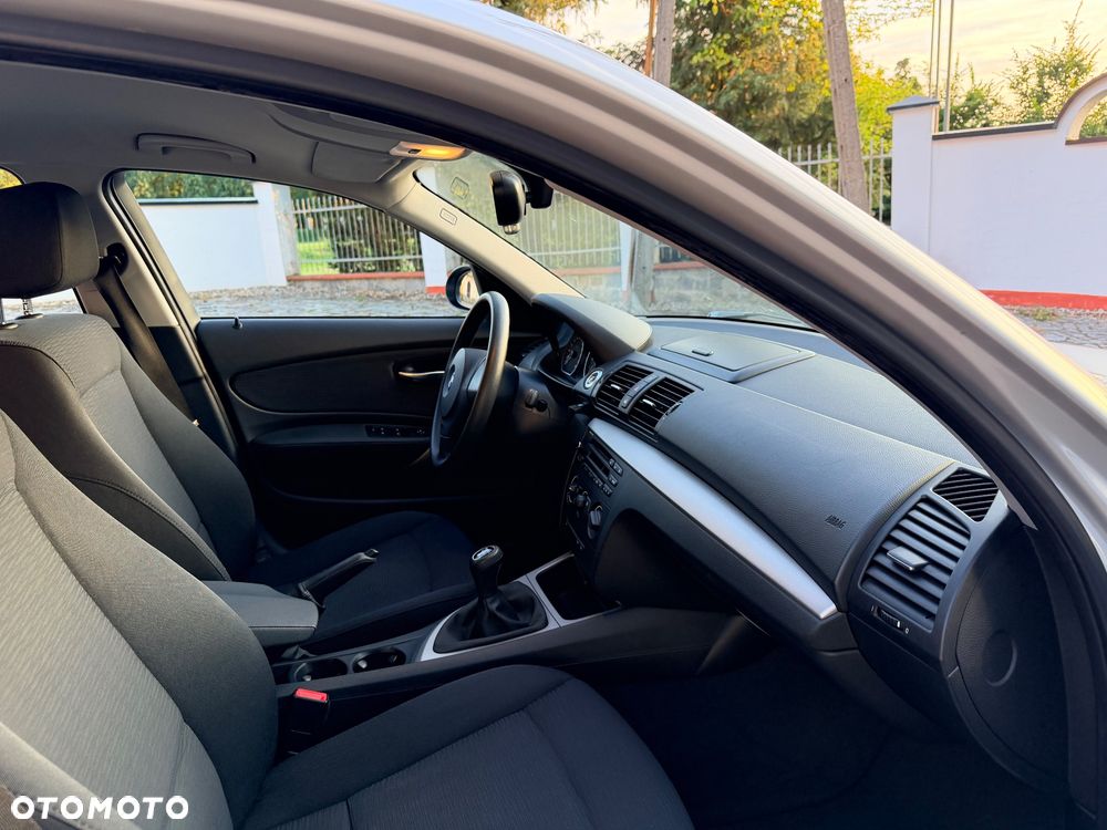 BMW Seria 1 116d DPF Edition Lifestyle - 7