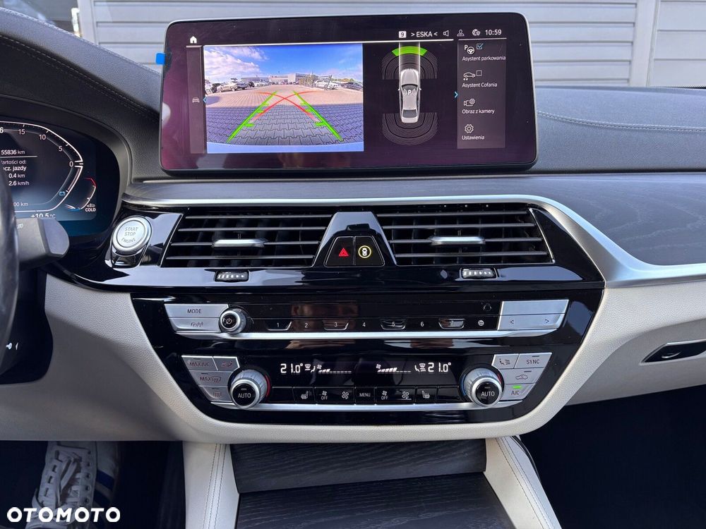 BMW Seria 5 518d Luxury Line - 25