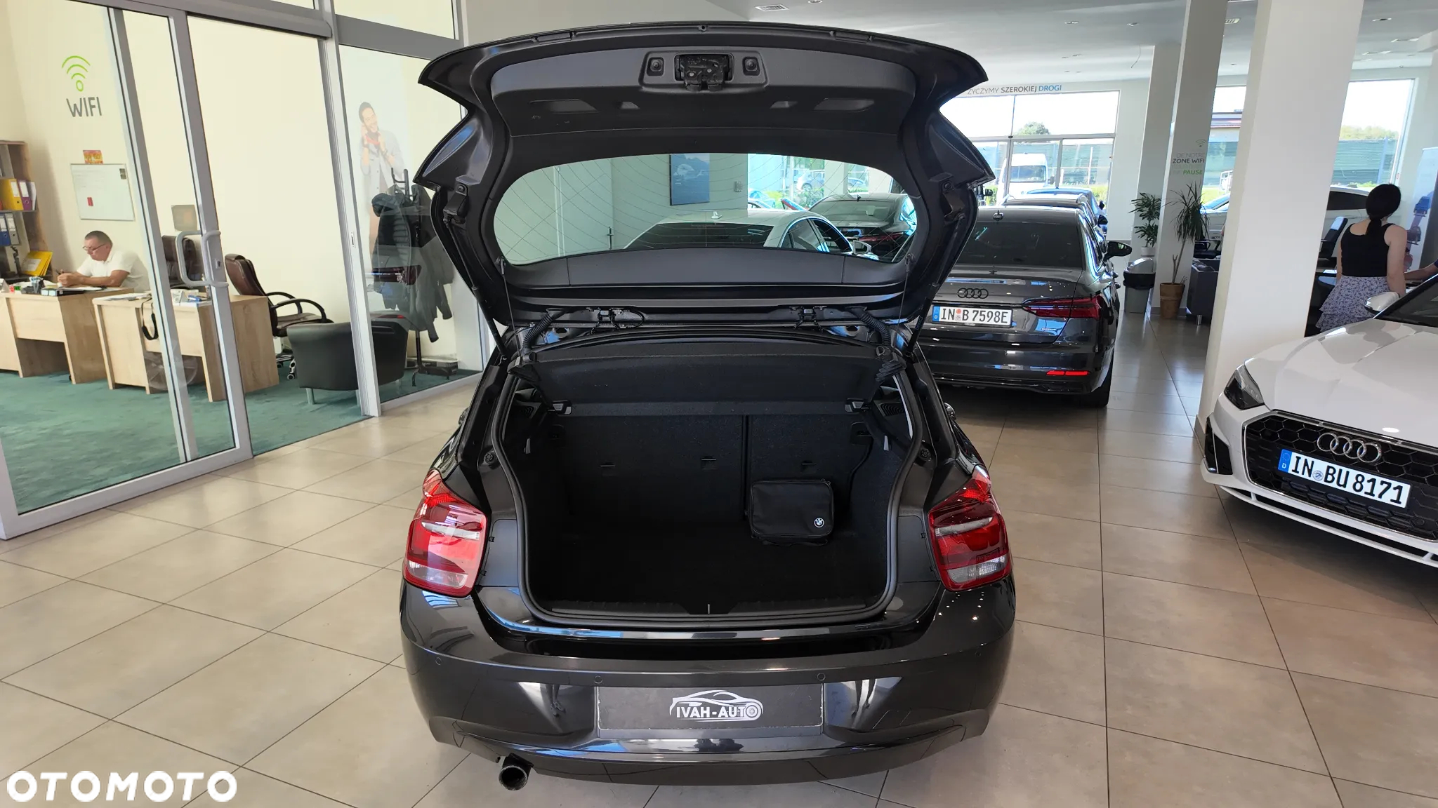 BMW Seria 1 116i Sport Line - 39
